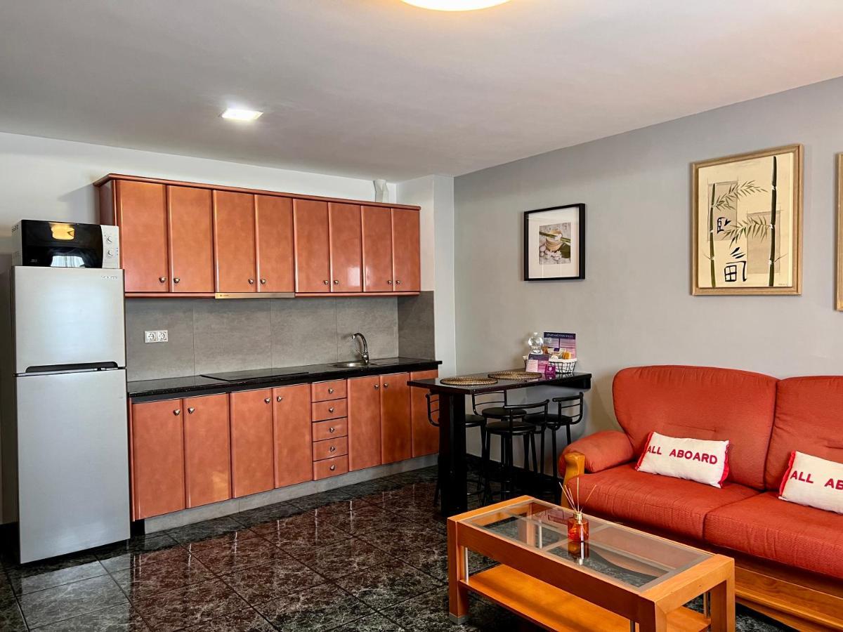 Apartamentos Dalia Vecindario  Eksteriør bilde