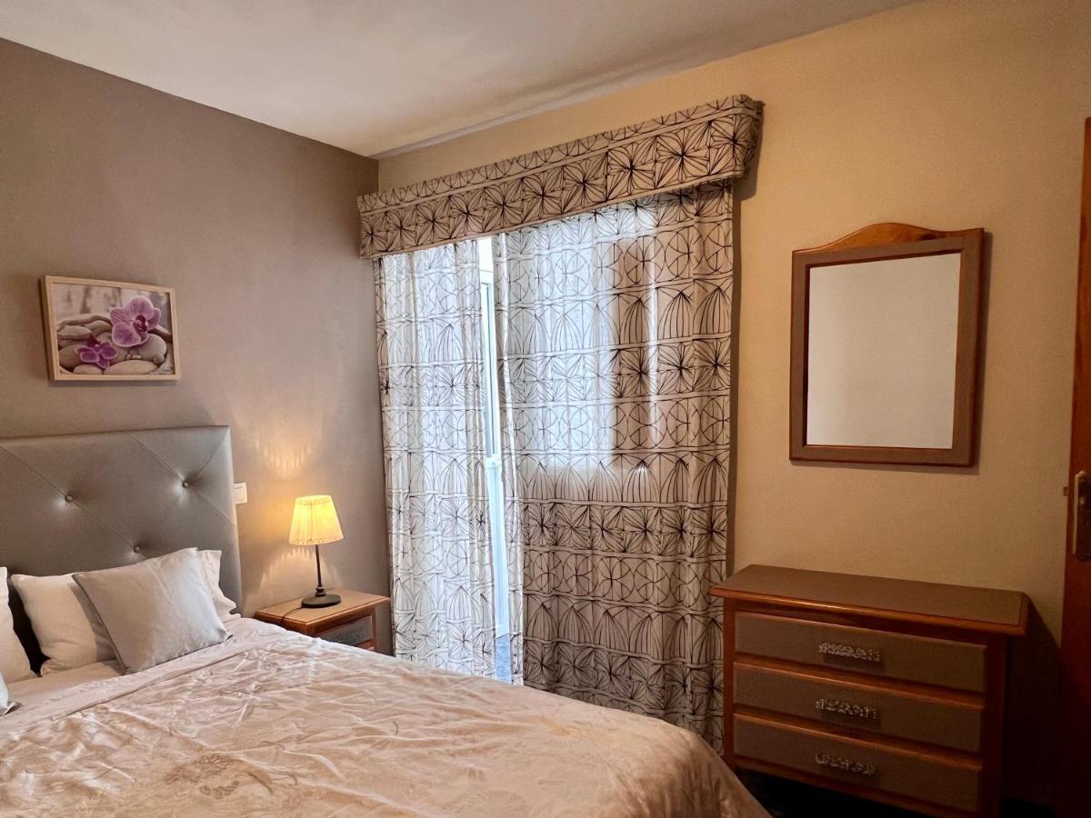 Apartamentos Dalia Vecindario  Eksteriør bilde
