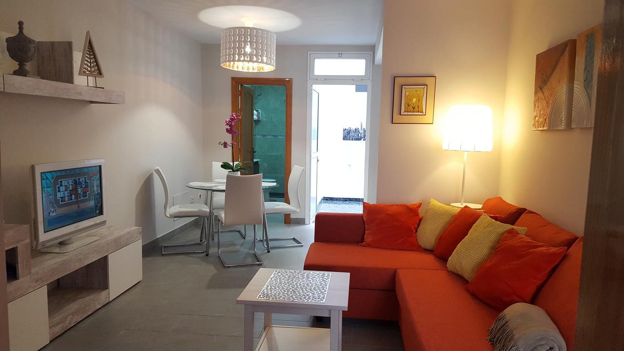 Apartamentos Dalia Vecindario  Eksteriør bilde